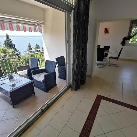 In 5739 * Crikvenica