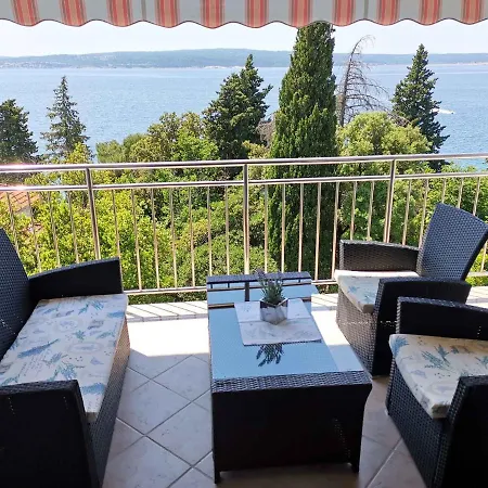 In Crikvenica 5739 Apartment *