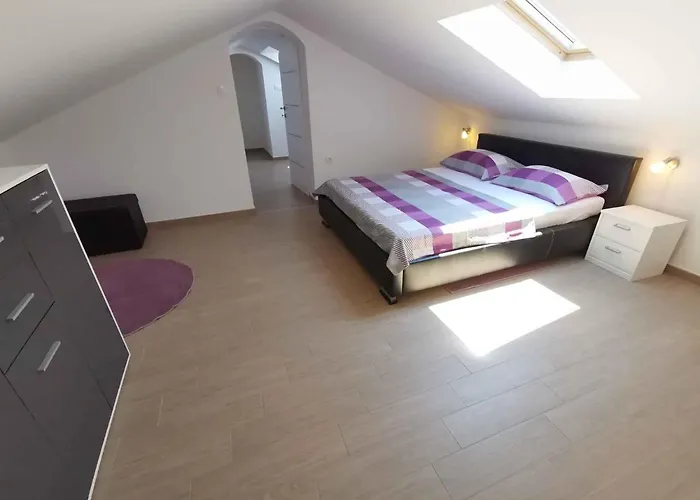Appartamento In 5739